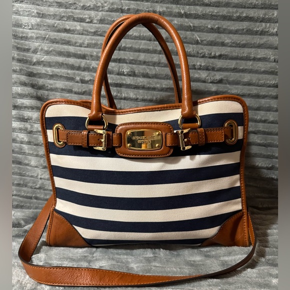 Michael Kors Hamilton Striped Canvas Large Tote Satchel Crossbody NWOT - Picture 1 of 12